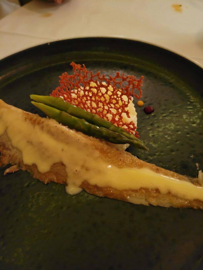 Attached picture Le pressoir Dover sole.jpg